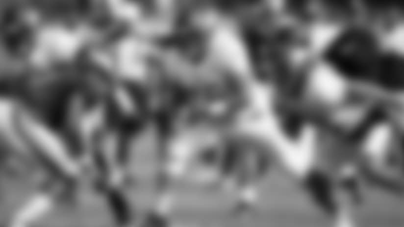 NOTEBOOK: Collins Brings Nasty Streak While Juggling O-Line Spots