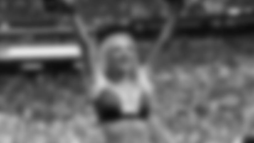 Cheerleader Photos - Vanessa