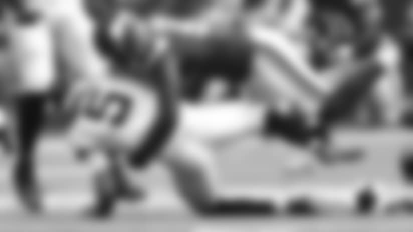 Gedeon, Weatherly Combine To Sack Bortles