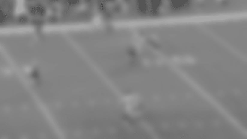 Nate Sudfeld Connects With Dallas Goedert For 28-Yard Gain