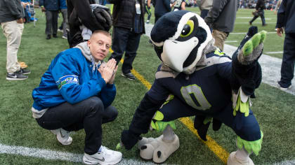 Sports Football Team Seattle Seahawks With Blitz The Mascot And