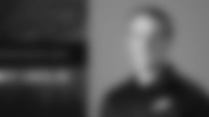 Coaches-Headers-Undlin.jpg