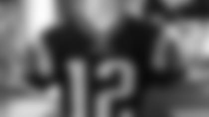 tom_brady_201_uniform_the_hall.jpg