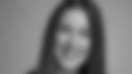 Tina-Holmes-Headshot-1.jpg