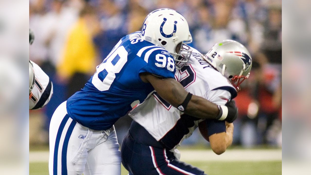 Coach Robert Mathis whipping Indianapolis Colts pass rush in to shape