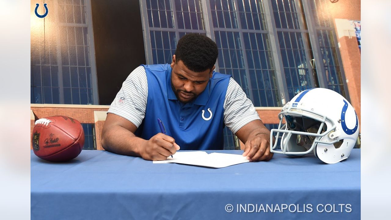 Former Ohio State DT Johnathan Hankins Re-Signs With Raiders