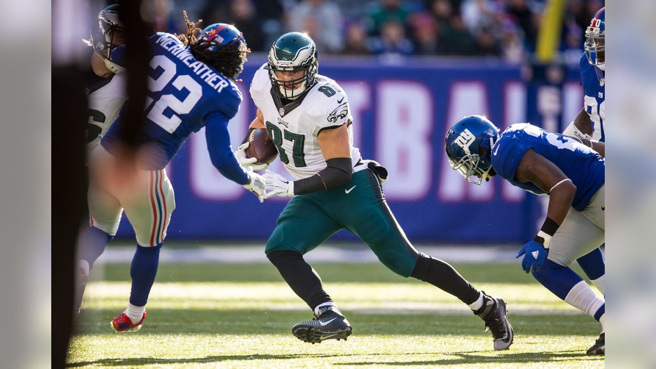 Brent Celek is entering his 10th NFL season and ranks fifth on the list of Eagles All-Time Leaders in Receptions with 371.