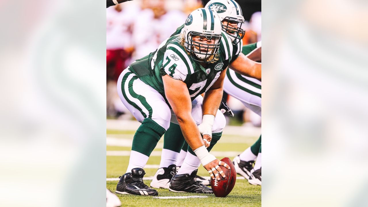 Jets vs. Patriots injury report: No practice for Nick Mangold