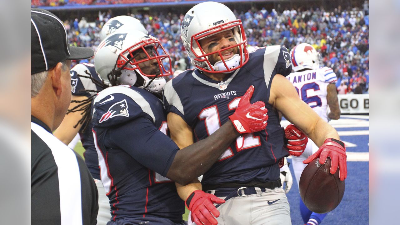 Patriots: LeGarrette Blount retires and thanks Pats after calling