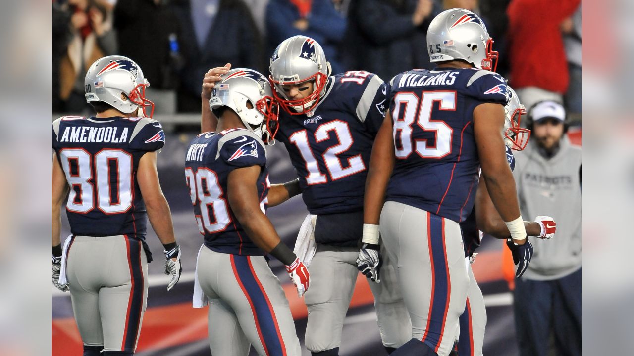 GoLocalProv  Five Takeaways From Patriots 17-10 Win Over Eagles - Brady's  Performance and Defense's Domination