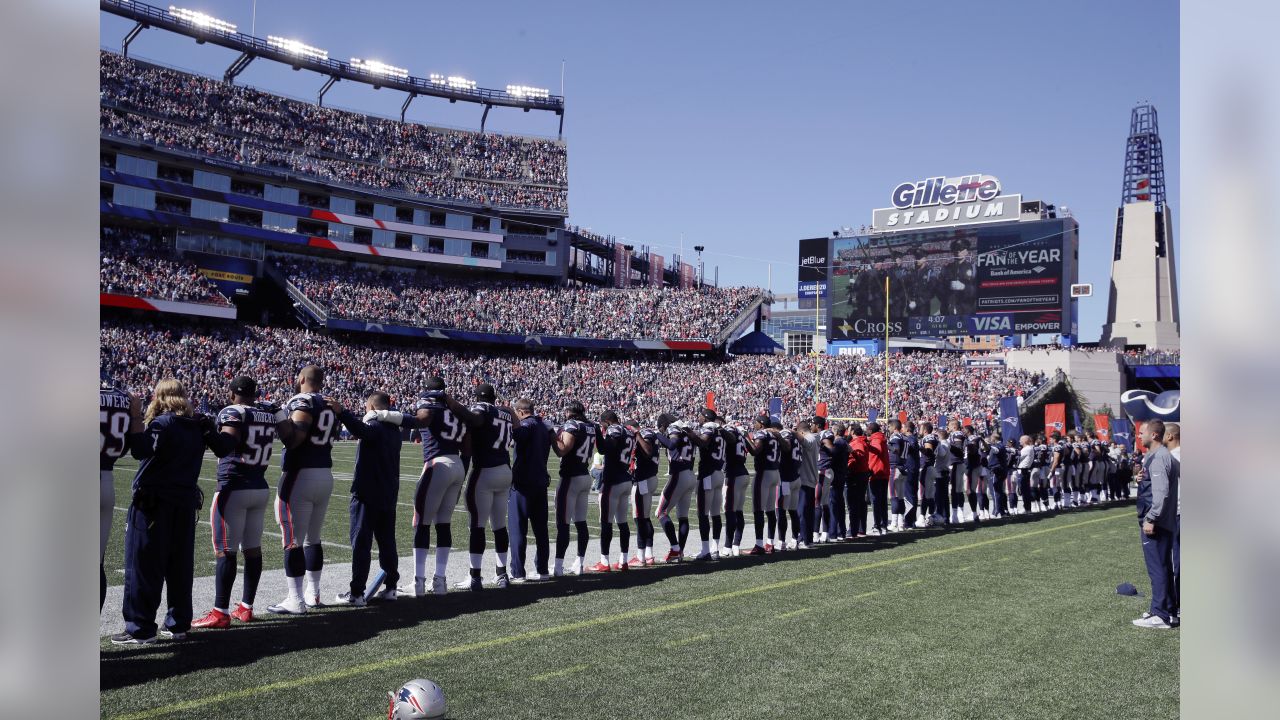 FINAL: Patriots defeat Panthers, 20-10, at Gillette Stadium.