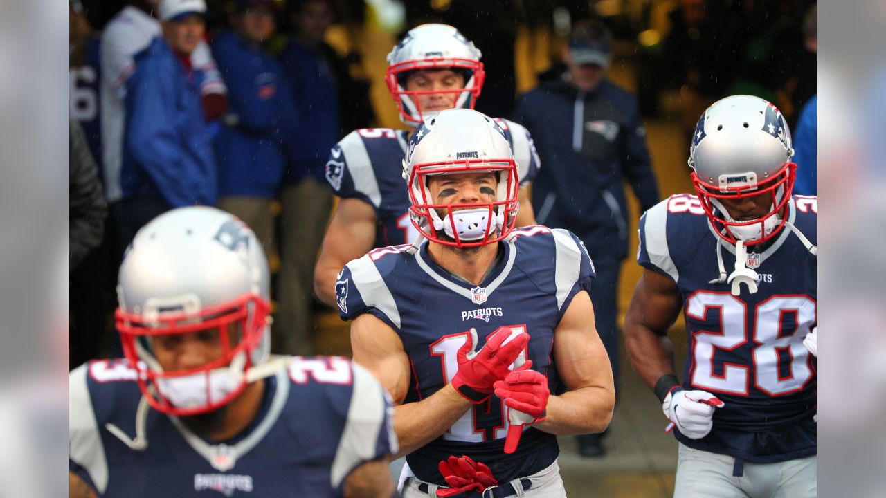 Brady leads Patriots to 37-22 win over Bills, National Sports