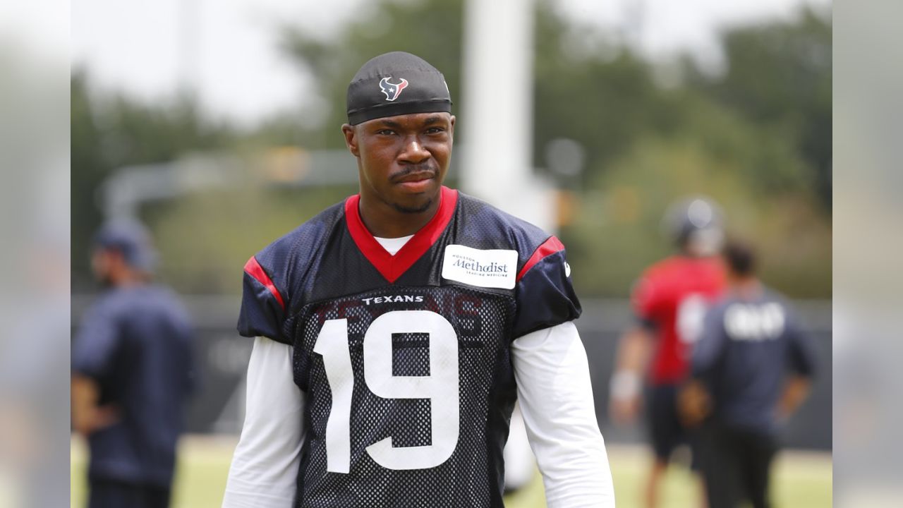 Another possible Texans uniform change, the impact of the 2022 rookies and  more were topics of fan questions for Drew Dougherty of the Houston Texans.