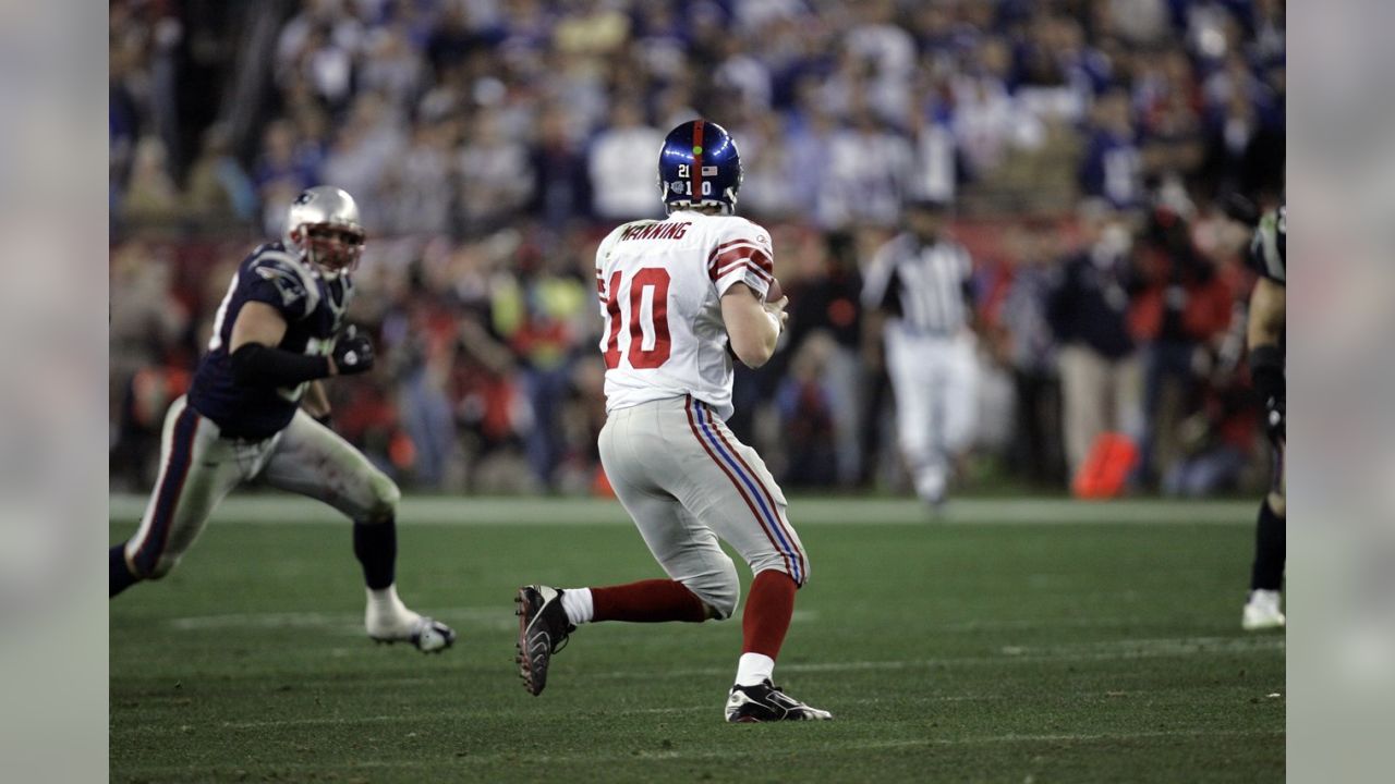 Some interviews after Super Bowl XLII seemed to suggest that Eli Manning  should have been called down before throwing what we now call the David  Tyree catch. Do you agree? Are there