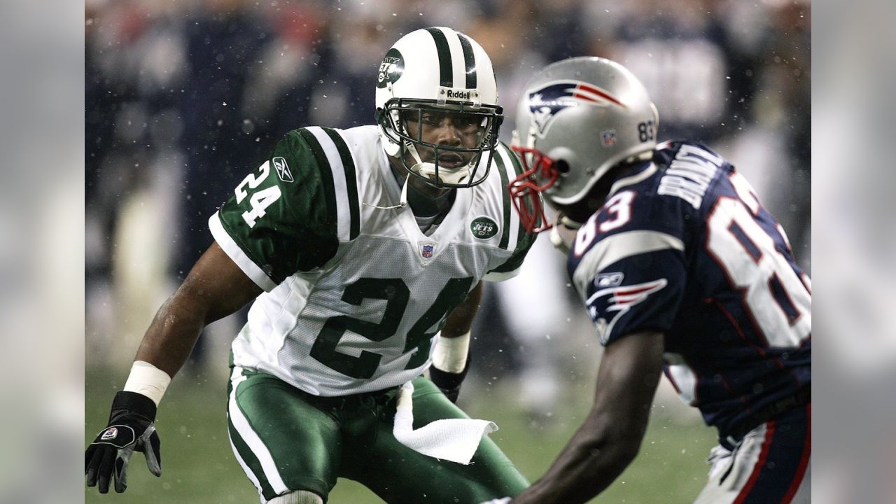 Jets look a little silly shouting out 'former Jets' Ty Law