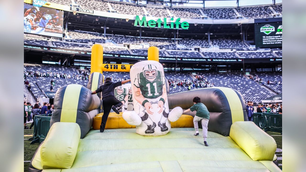 Jets to Host Free Draft Party at MetLife Stadium on April 28