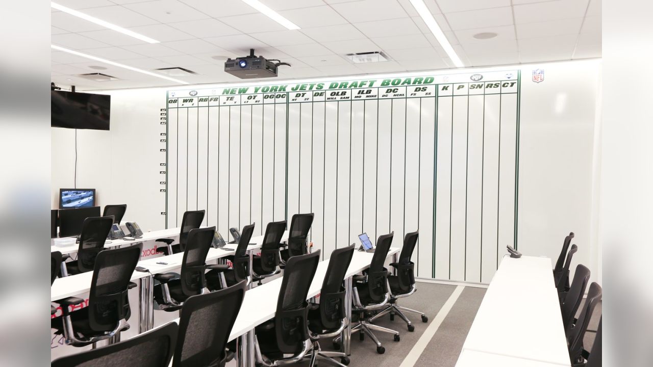 All Access: Inside the Jets Draft Room