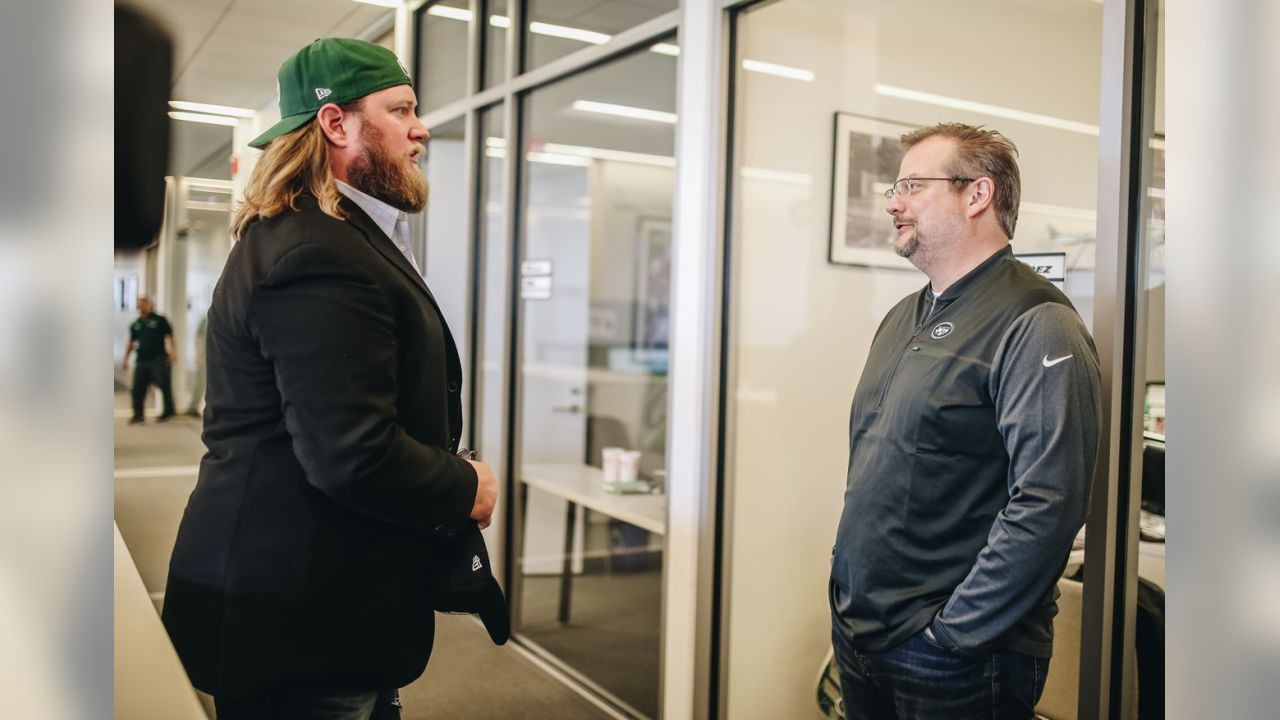 WynnBet Brings On Longtime New York Jets Lineman Nick Mangold