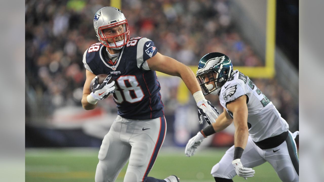 New England Patriots tight end Scott Chandler (88) during warmups before  the NFL preseason football game