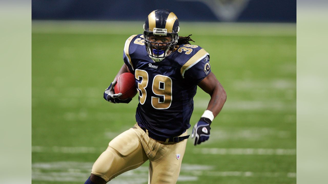 NFL: Ex-St Louis running back Steven Jackson signs for Atlanta