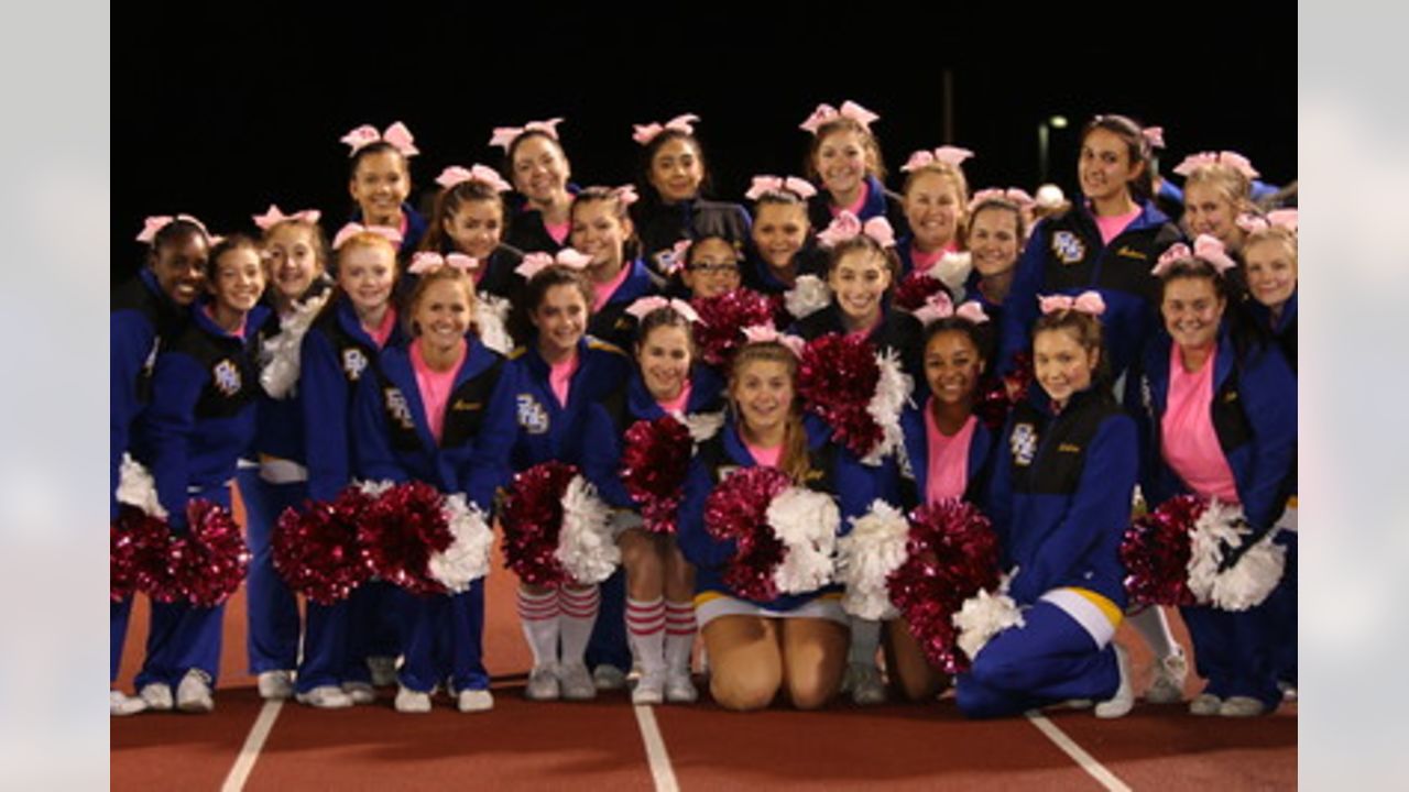 Eagles Cheerleaders sport gold pom poms for pediatric cancer awareness in  win vs. Jets (PHOTOS) 