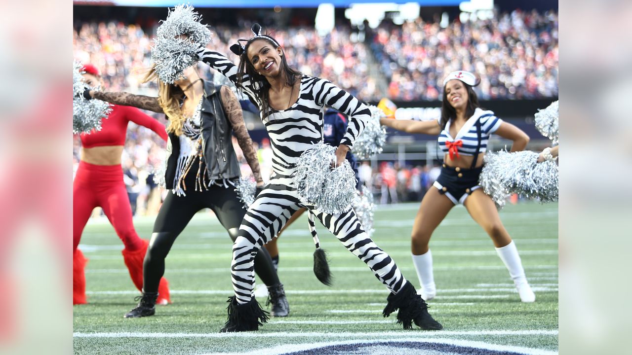 Photos: Falcons cheerleaders dress up for Halloween