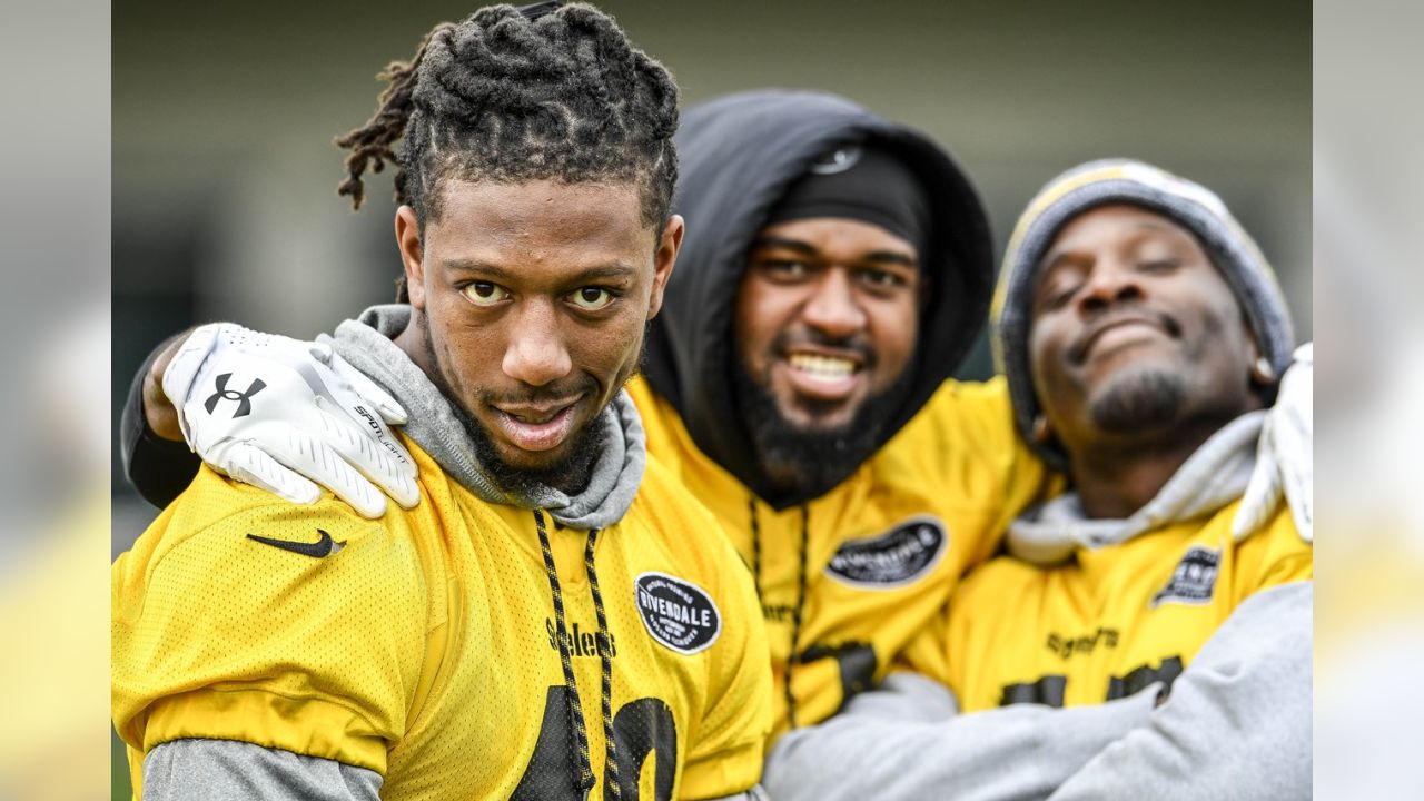 Steelers cornerback Coty Sensabaugh brings experience, versatility