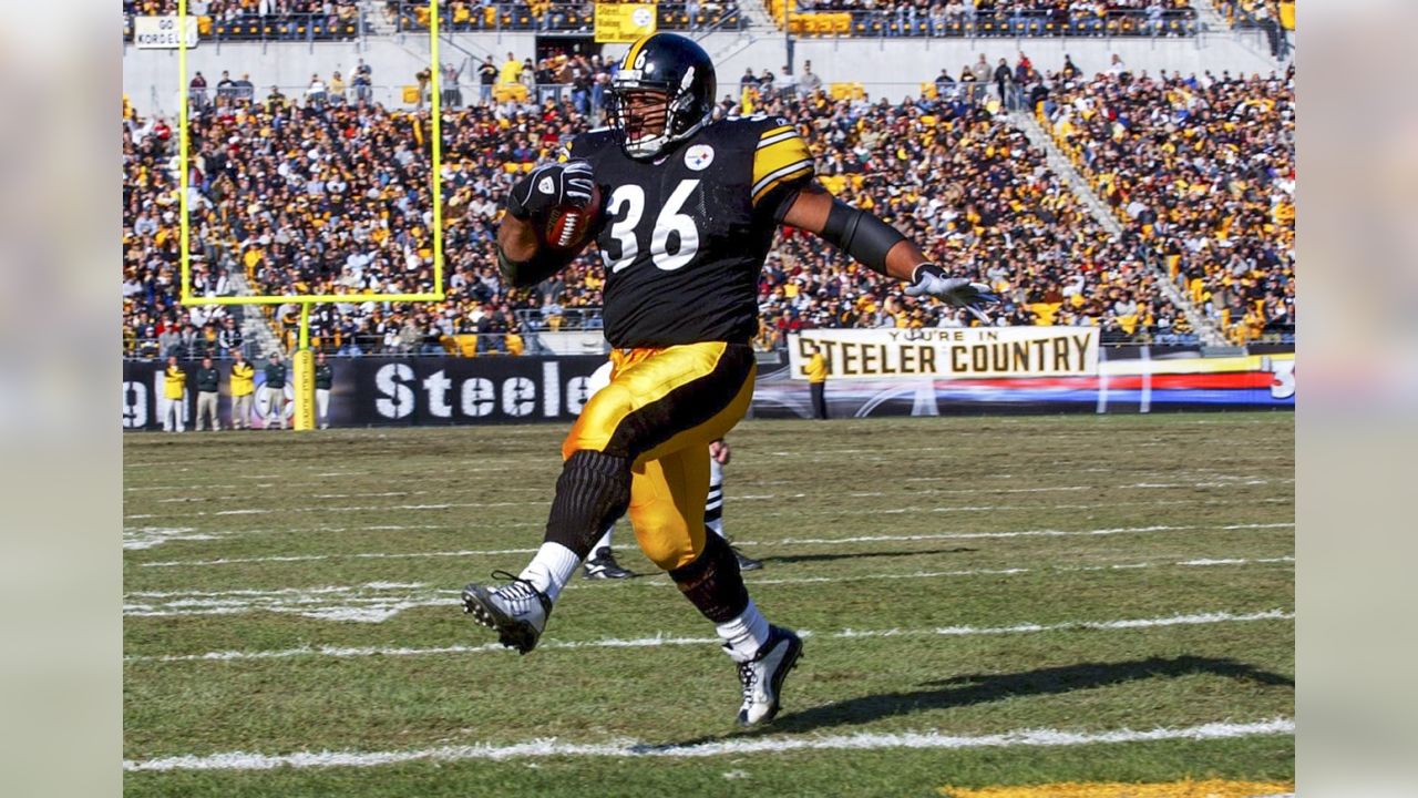 Stream NH Now: Legendary NFL running back Jerome Bettis by WKXL - NH Talk  Radio