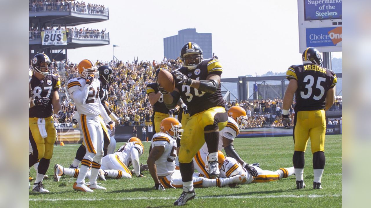 NFL - Gladys Bettis, mother of The Pittsburgh Steelers Hall of Fame running  back Jerome Bettis, leads a pre-game cheer for Breast Cancer Awareness.