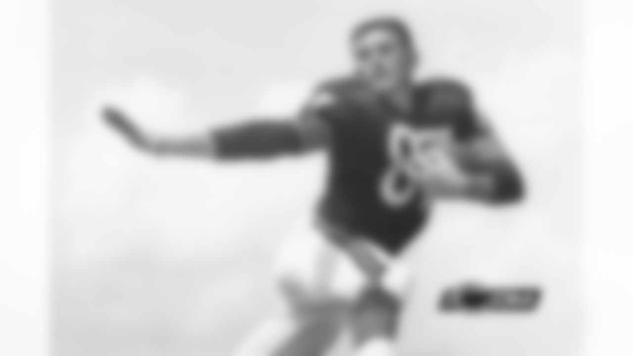 Harlon Hill