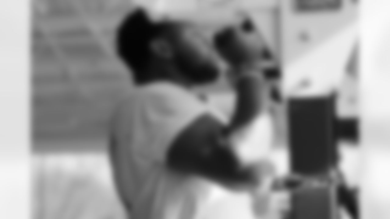 T Charles Leno, Jr.