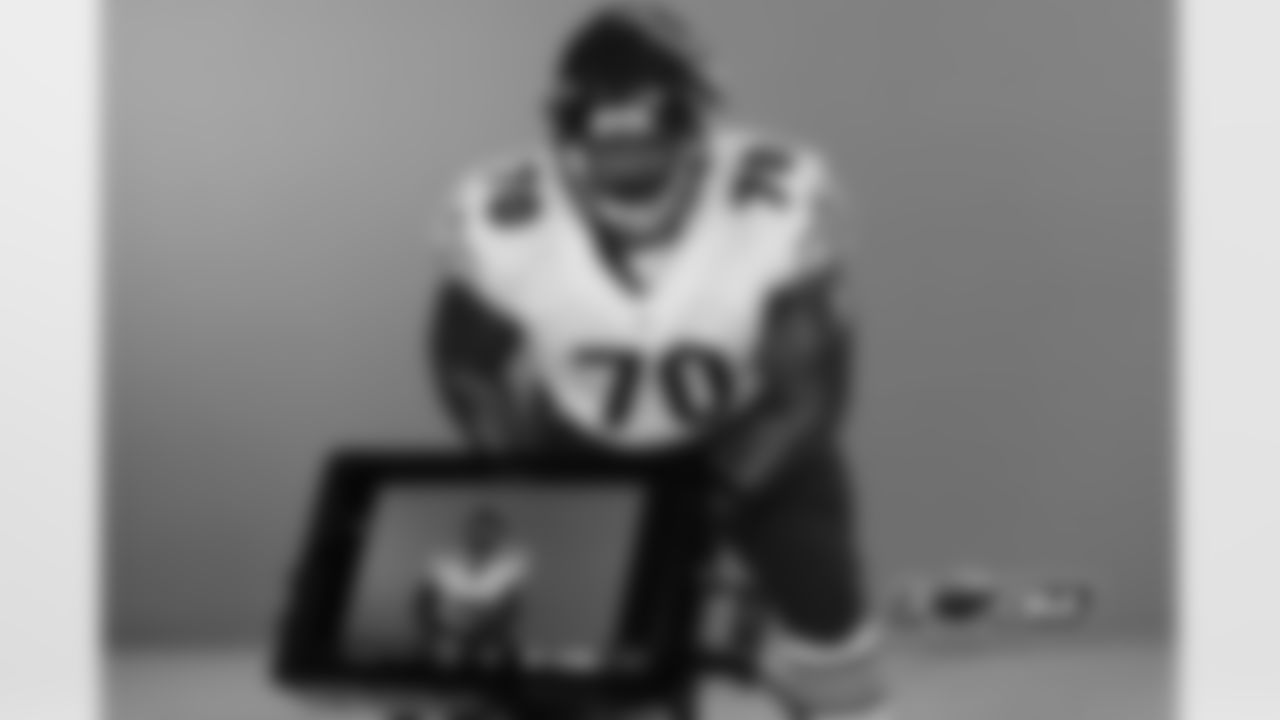 OL Bobby Massie