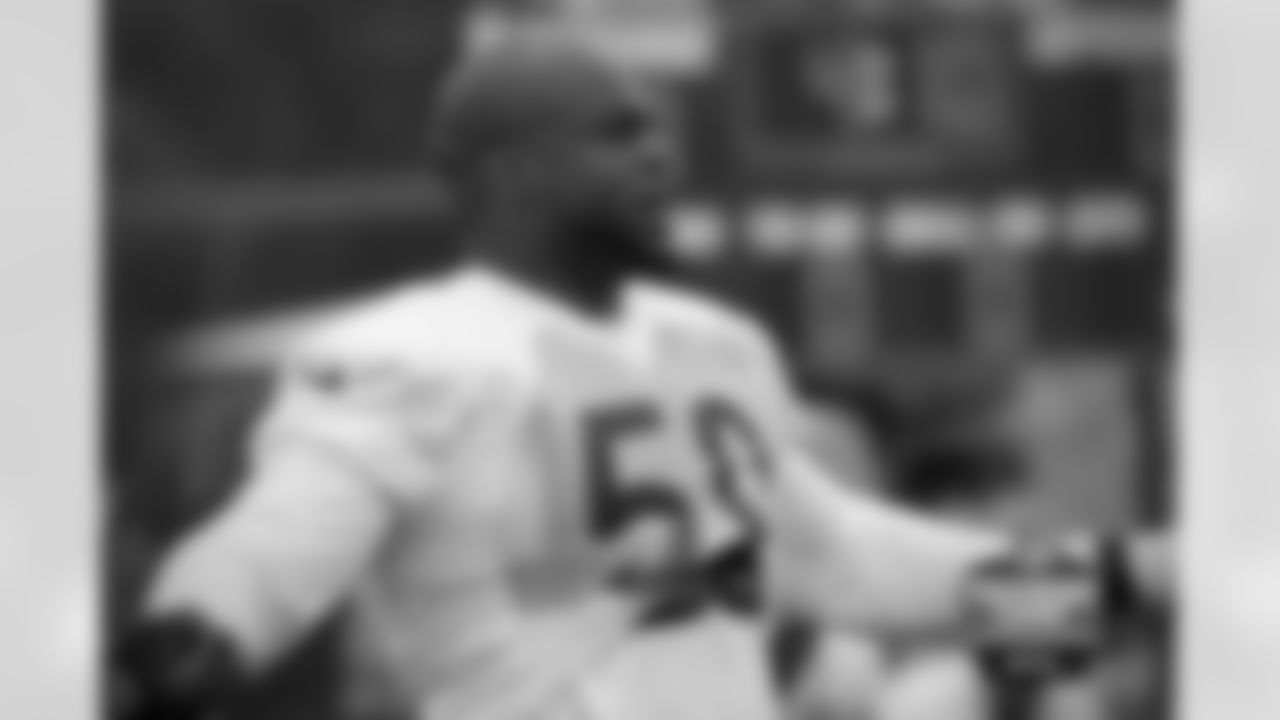 LB Jerrell Freeman