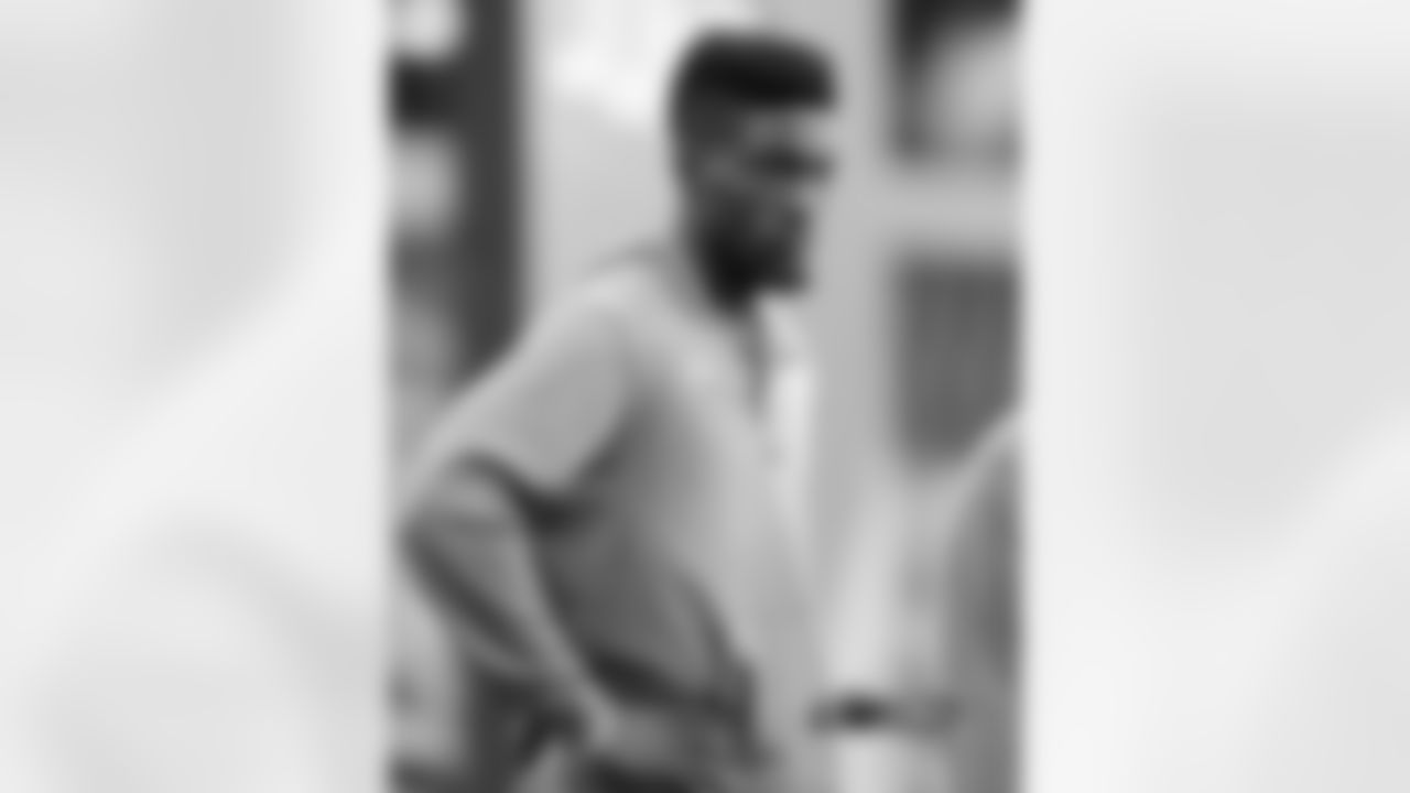 OLB Leonard Floyd