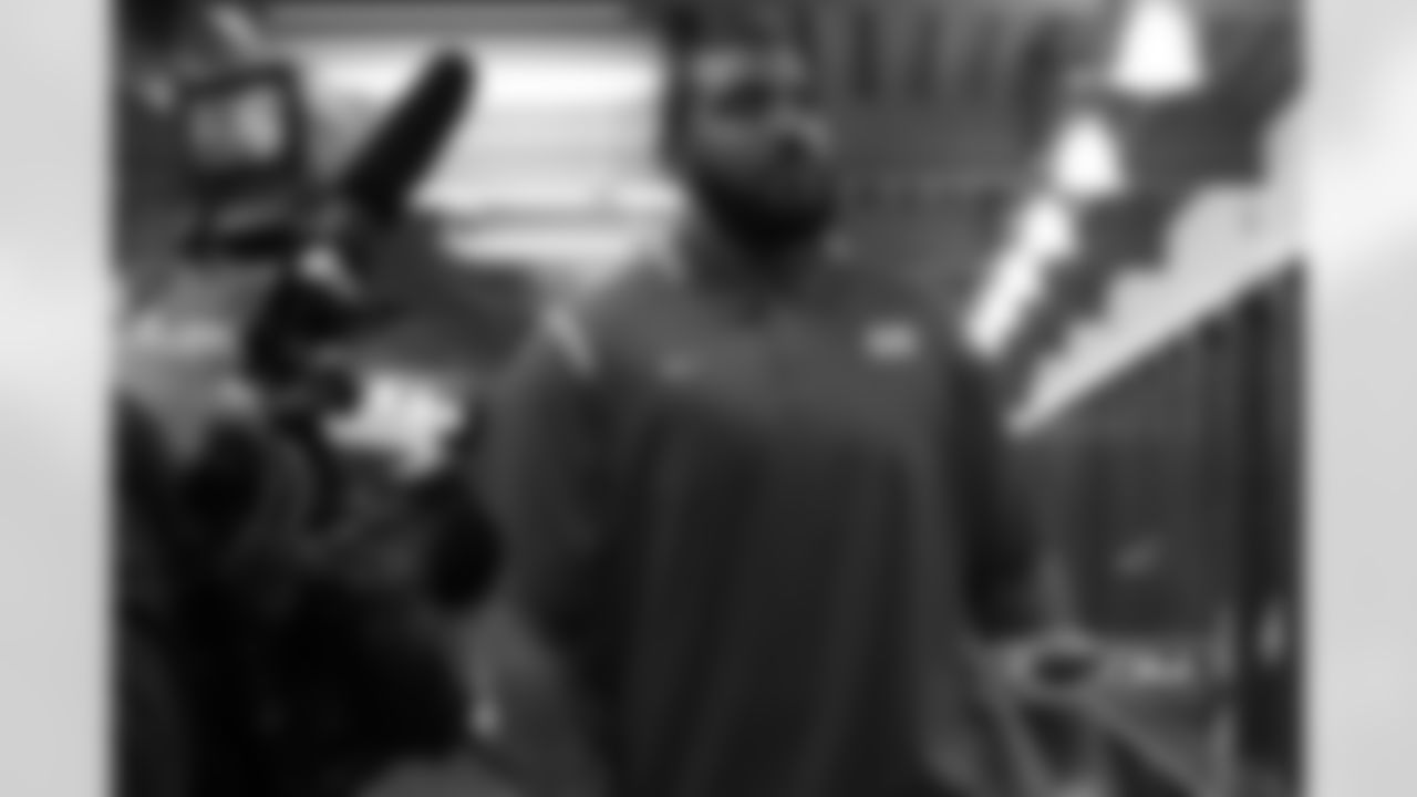 Offensive tackle Bobby Massie