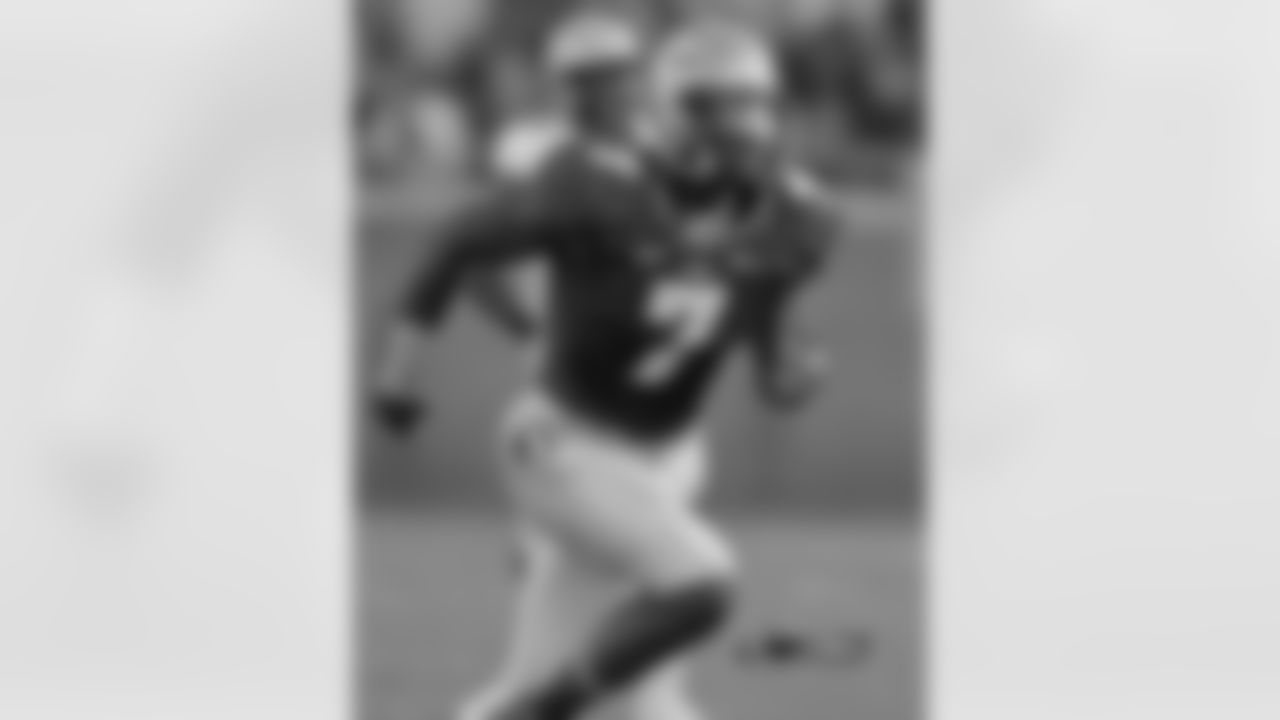 Linebacker Christian Jones, Florida State