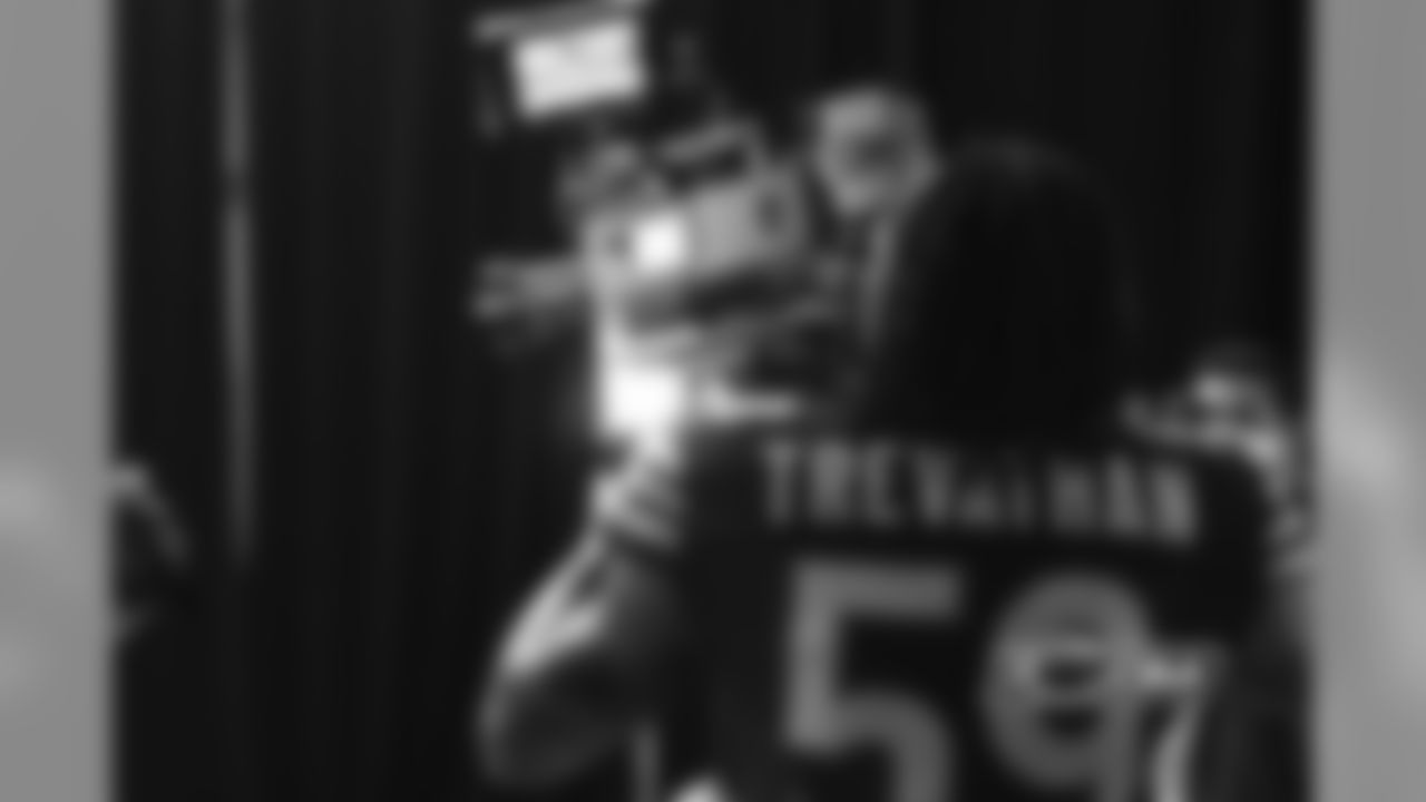 LB Danny Trevathan (59)
