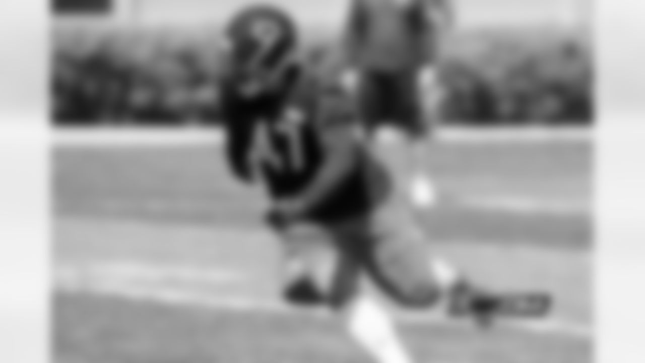FB Paul Lasike