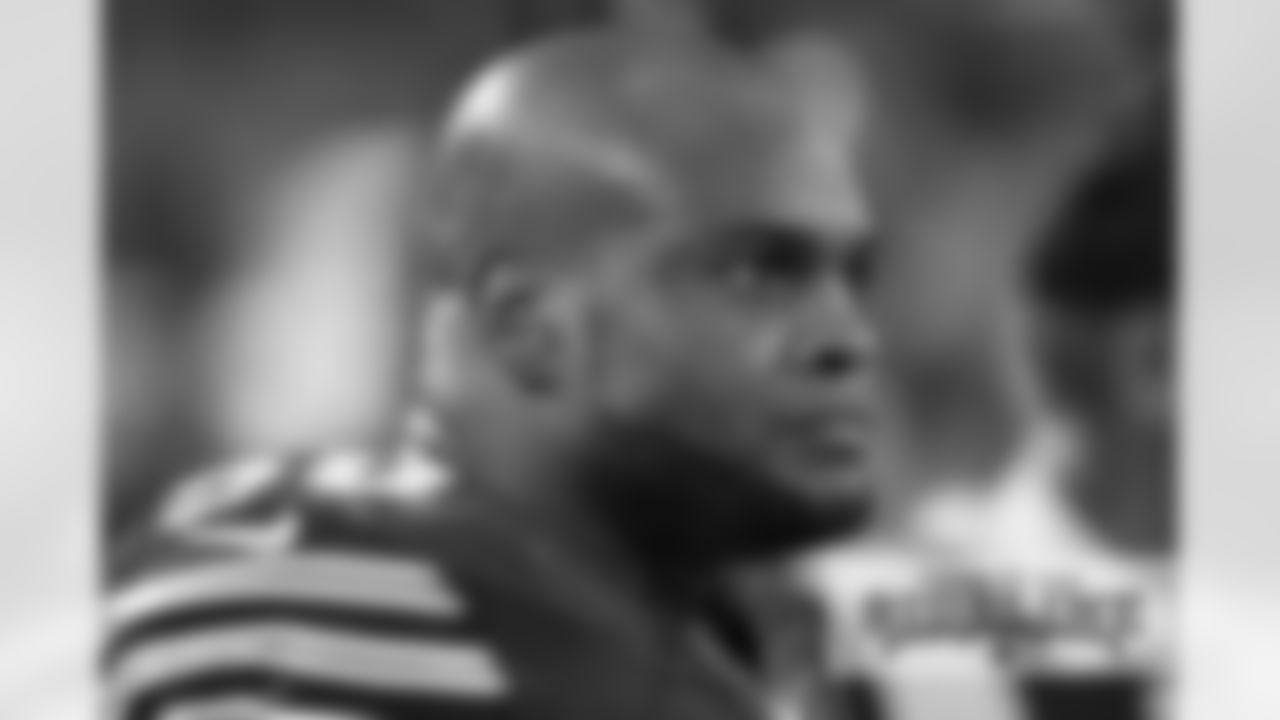 LB Jerrell Freeman