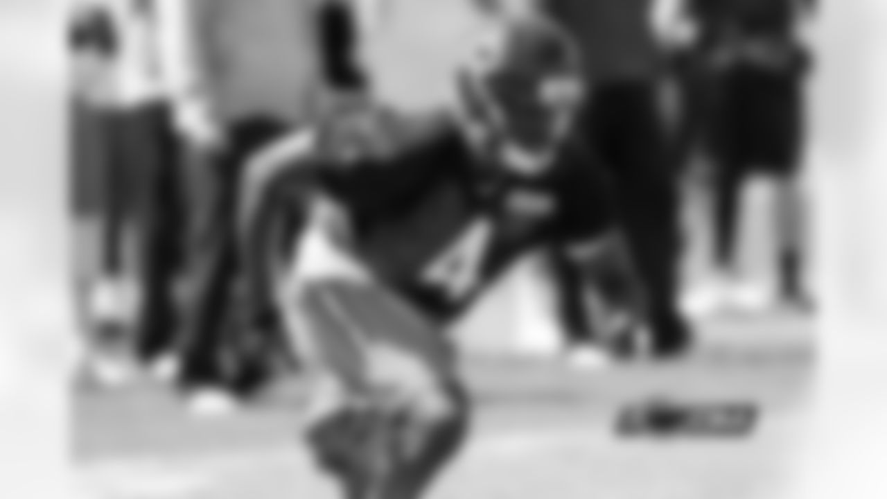 WR Darrin Peterson