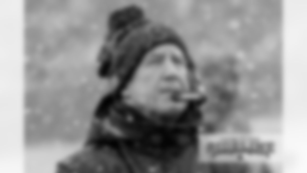 Head Coach John Fox