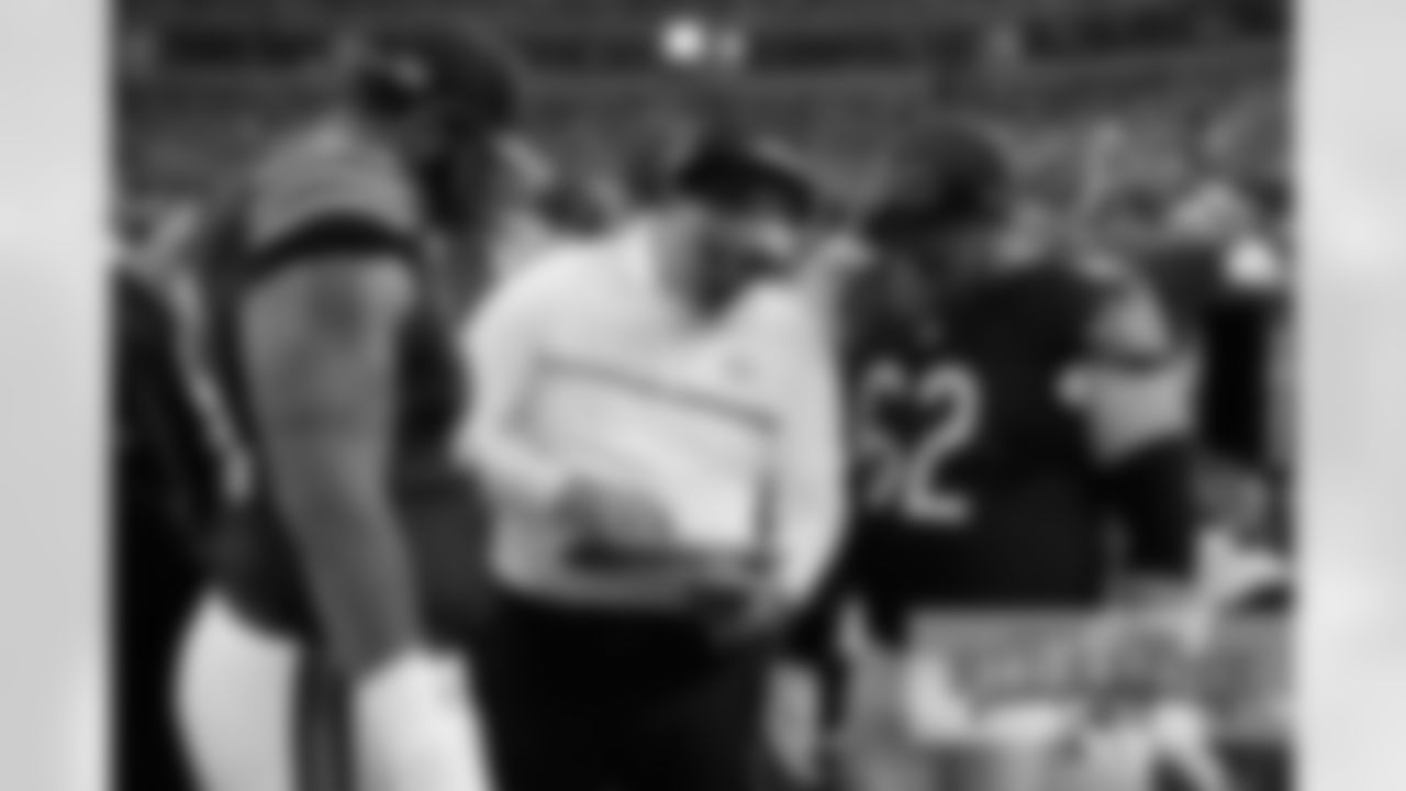 OL Mike Adams (left), Offensive Assistant Kevin Mawae (middle) and OL Ted Larsen (right).