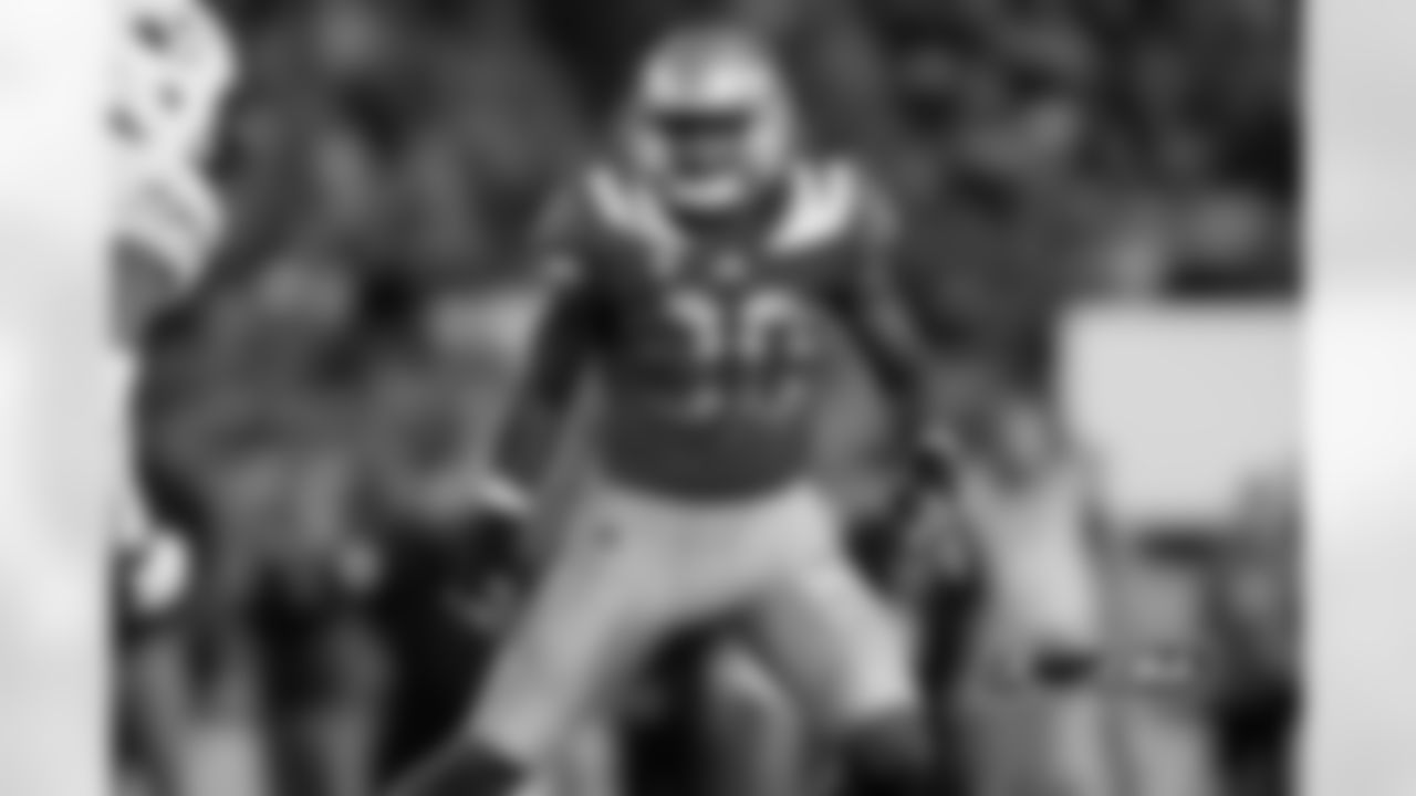 LB Myles Jack, UCLA