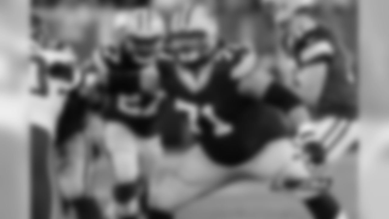 OL Josh Sitton