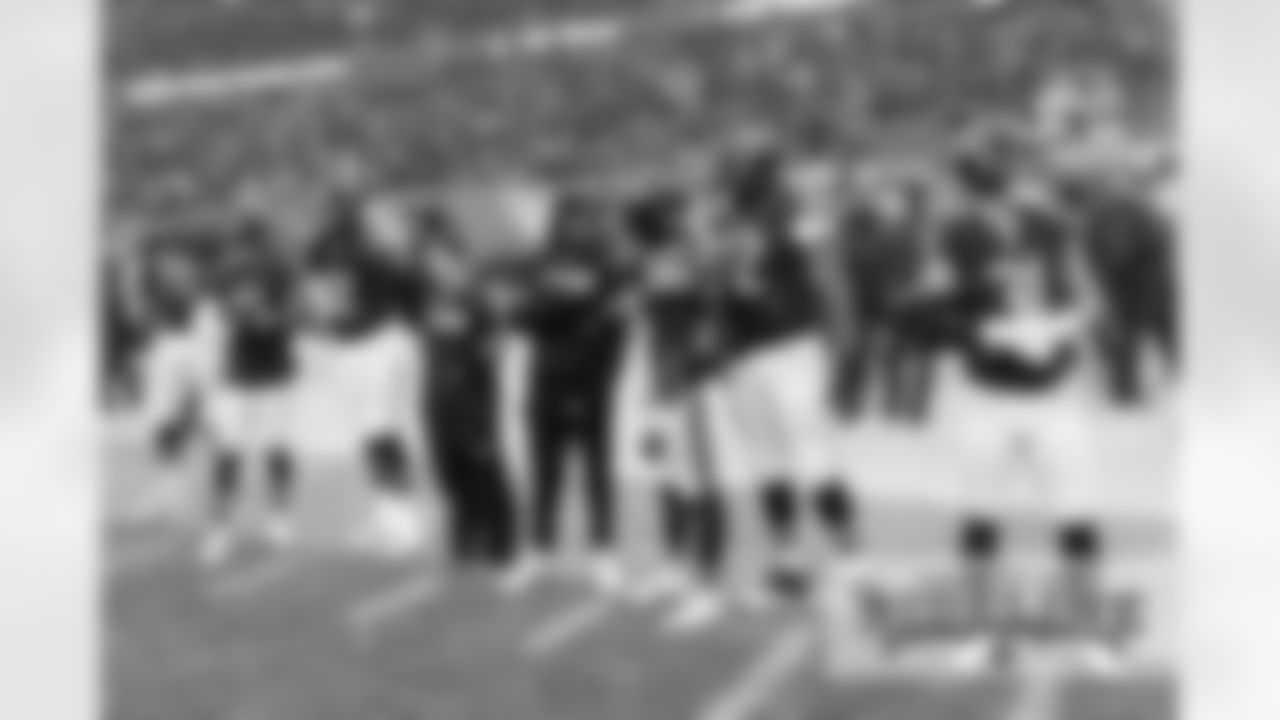 Bears captains against San Francisco from left: RT Bobby Massie (70), CB Tracy Porter (21), OLB Pernell McPhee (92), S Sherrick McManis (27), LT Charles Leno, Jr. (72) and S Chris Prosinski (31).