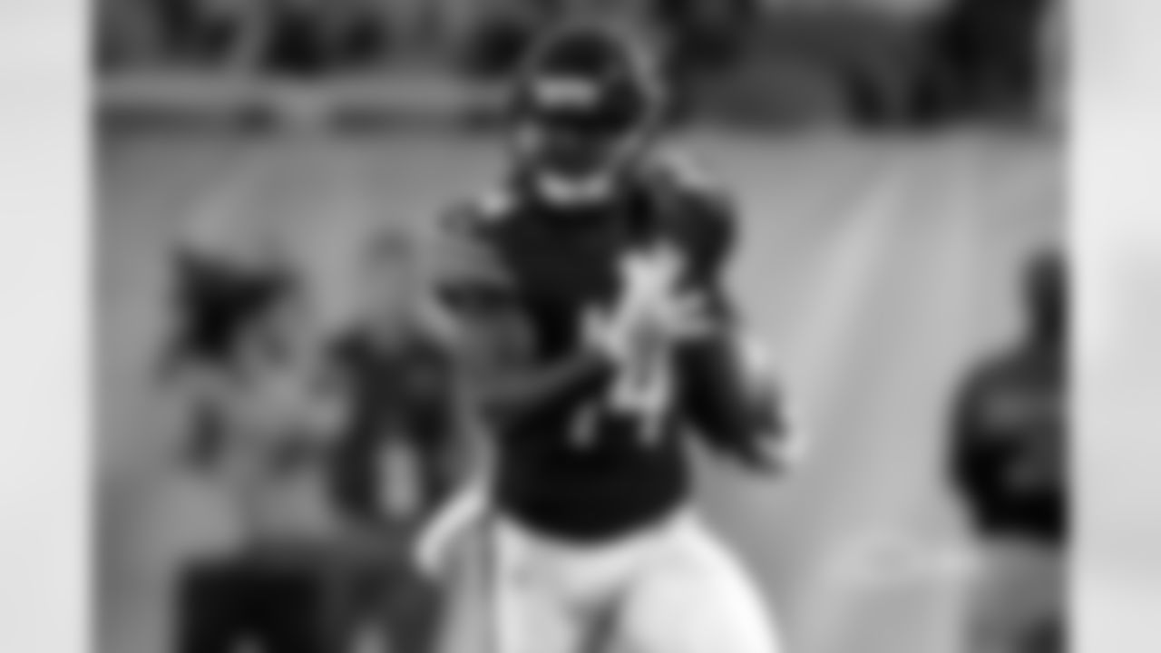 WR Deonte Thompson