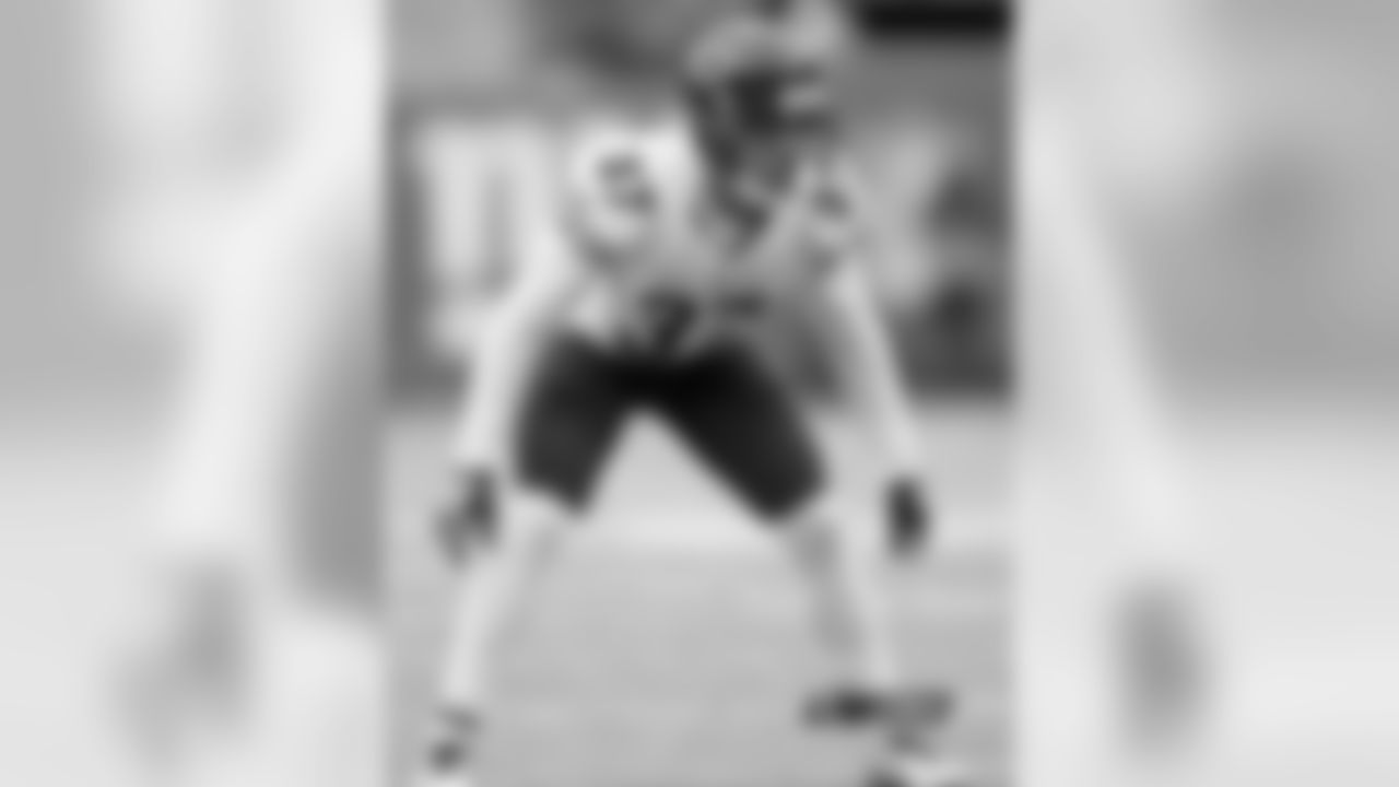 Mar. 6, 2017: Tendered exclusive rights to defensive back Bryce Callahan.