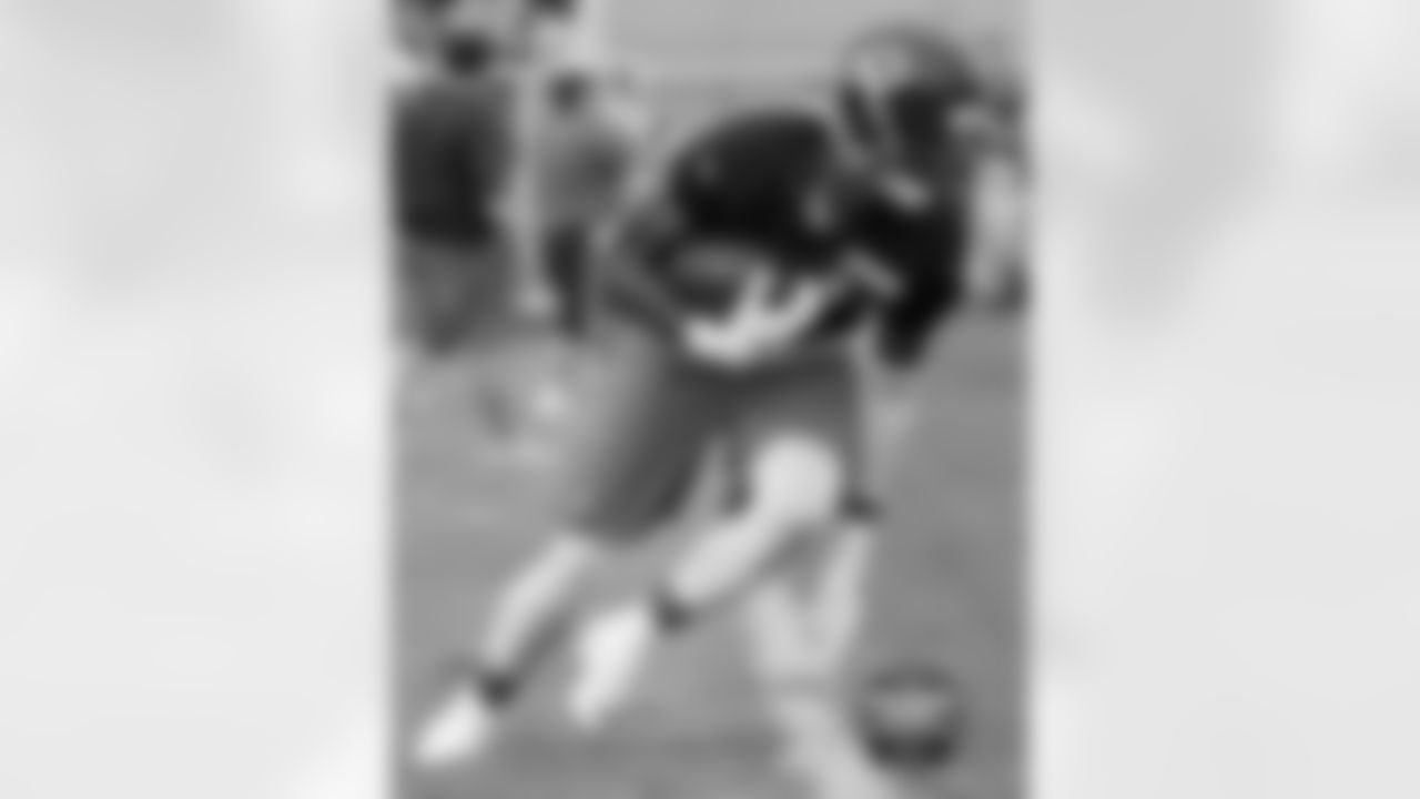 WR Cam Meredith