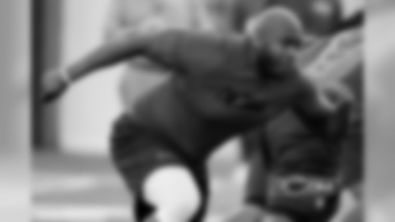 OT Laremy Tunsil, Ole Miss