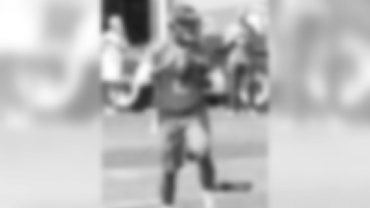 QB Dalyn Williams